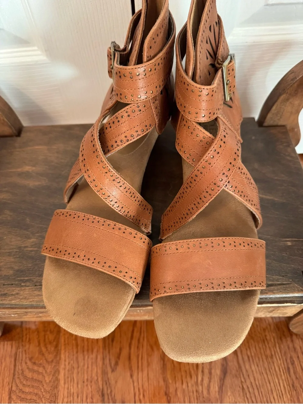 NWOT - Aerosoles Brown Leather Strappy Buckle Wedge Sandals